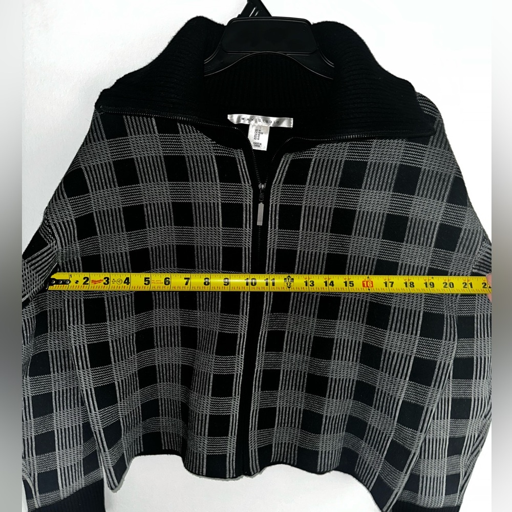 Max Studio Dark Academia Plaid Zip-Up Sweater - Picture 9 of 9